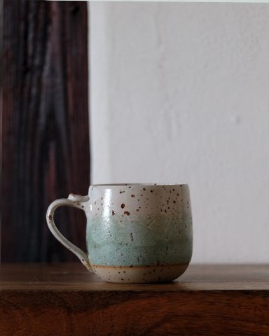 Tasse Steinzeug mit Farbverlauf Tasse Steinzeug mit Farbverlauf